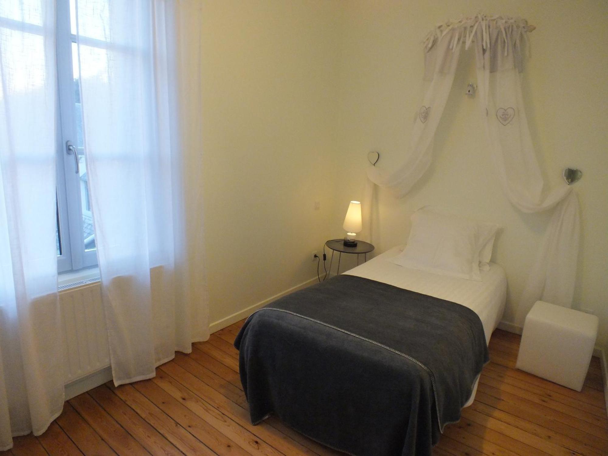 Bed and Breakfast A La Fleur De Lys Langeais Exterior foto
